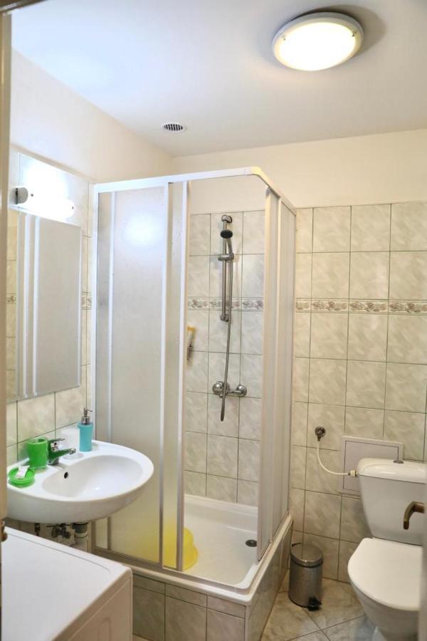 Lana Lo Apartments Карловы Вары Экстерьер фото