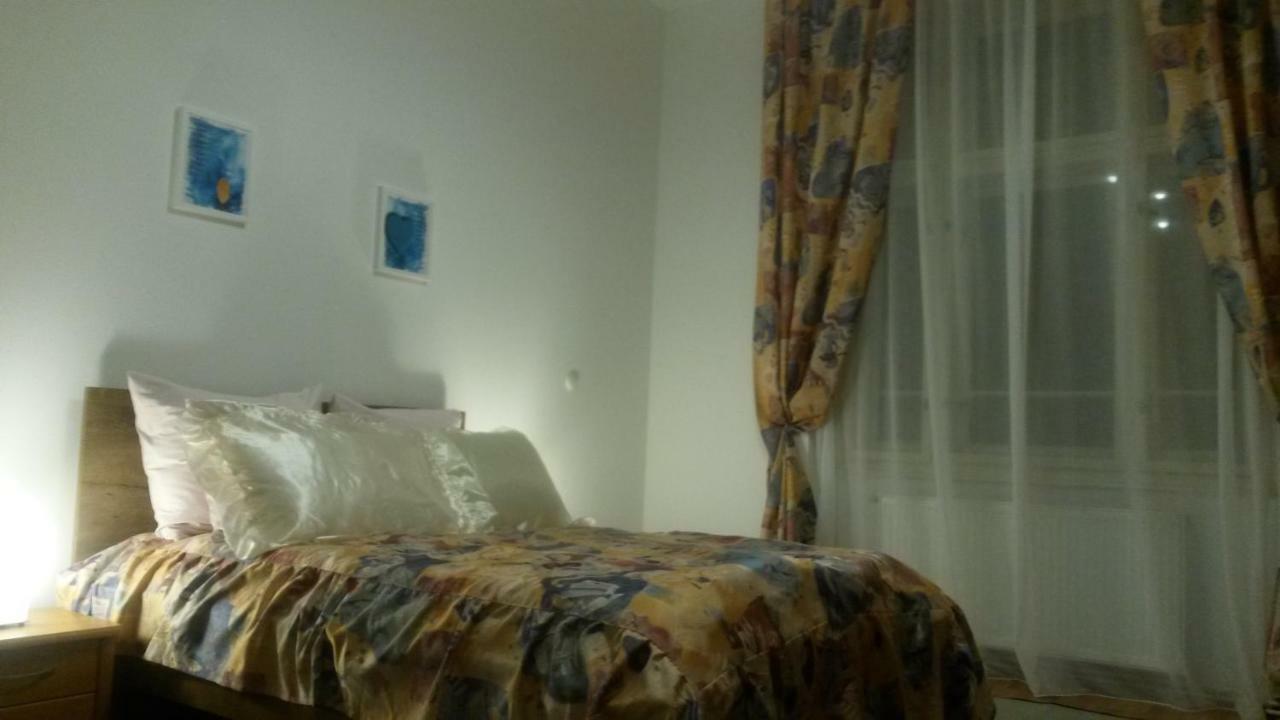 Lana Lo Apartments Карловы Вары Экстерьер фото